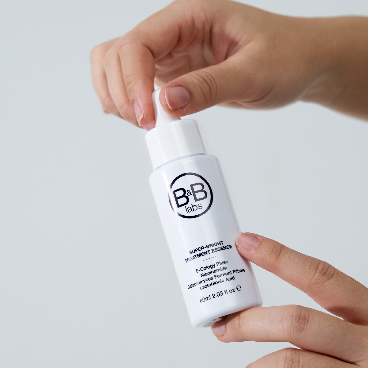 Super-Bright Treatment Essence