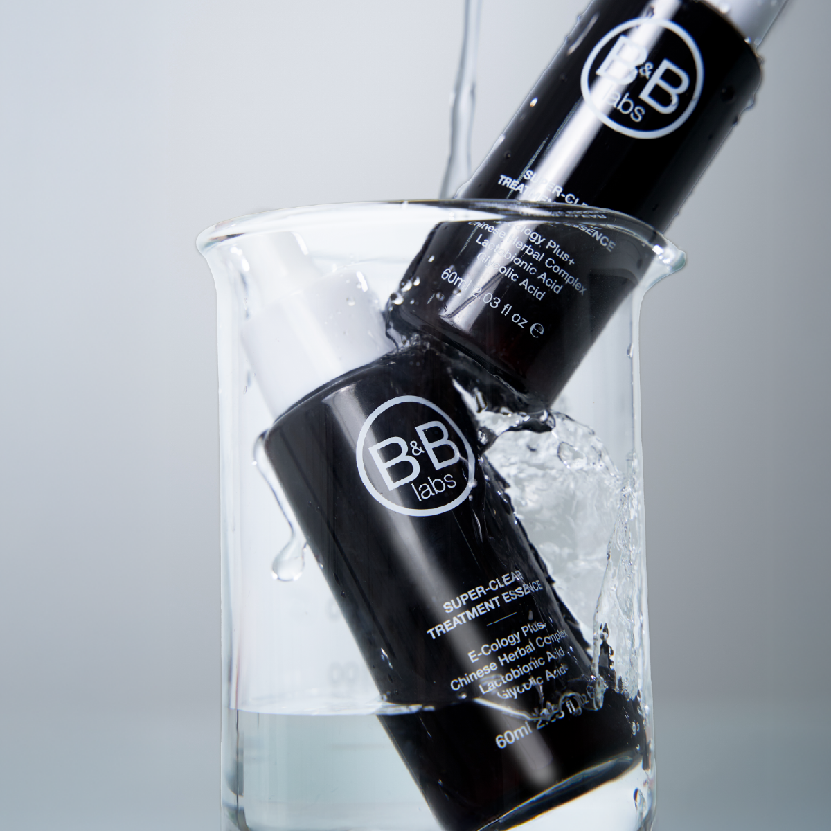 Super-Clear Treatment Essence